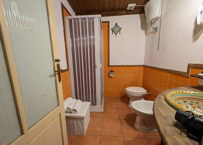 Casa Montana ゲストハウス 3*